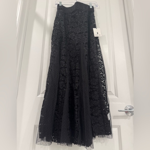Elegant Black Lace Maxi Skirt